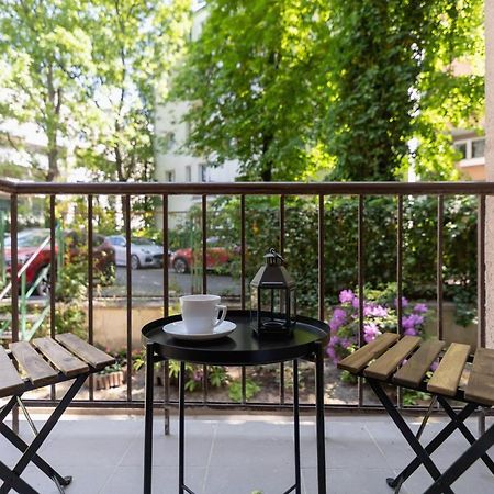 Luxurious & Unique Apartment Mickiewicza Cracow By Renters Prestige Cracovie Extérieur photo